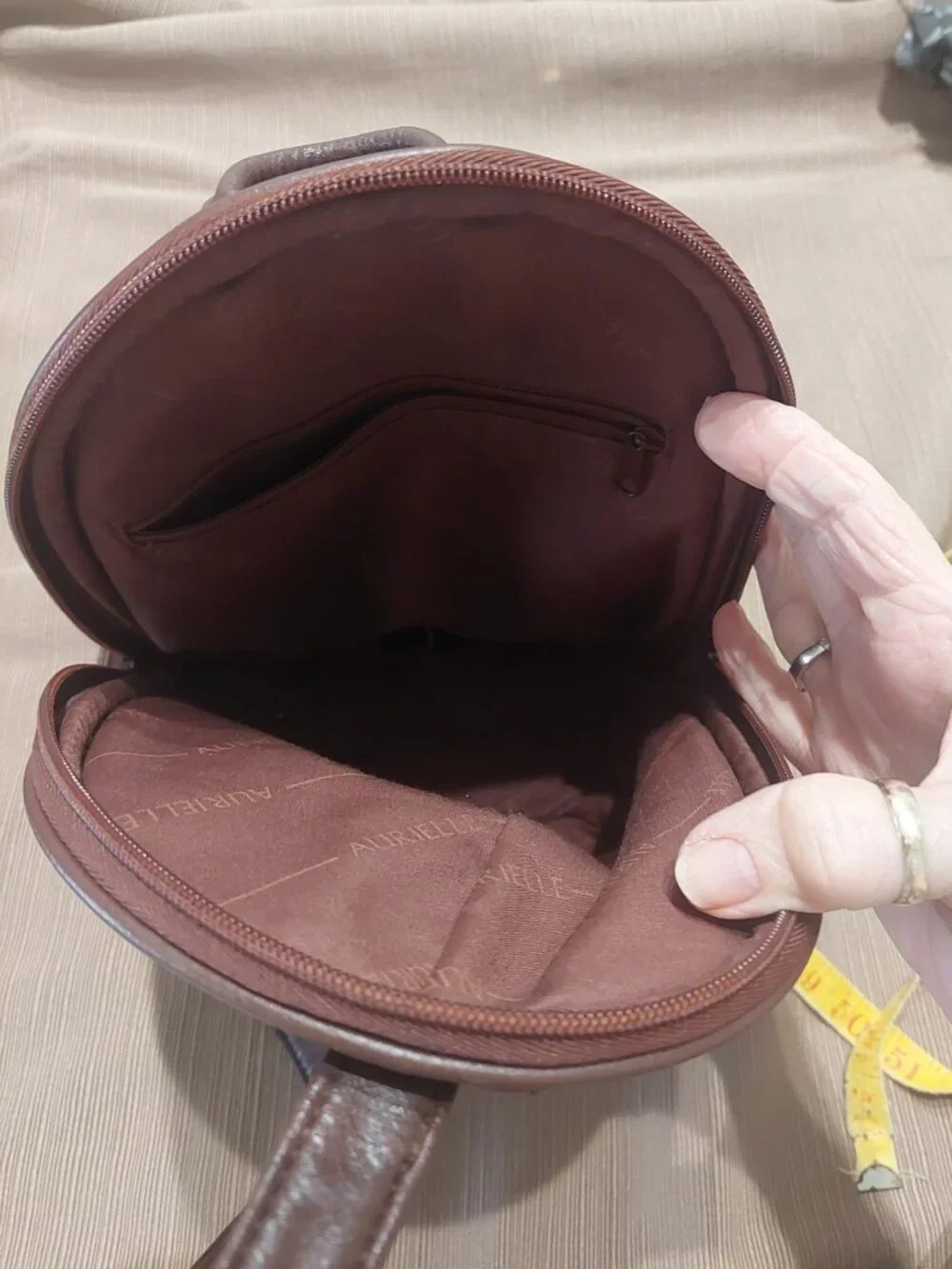 Vintage Aurielle Leather Sling Bag – Excellent Condition